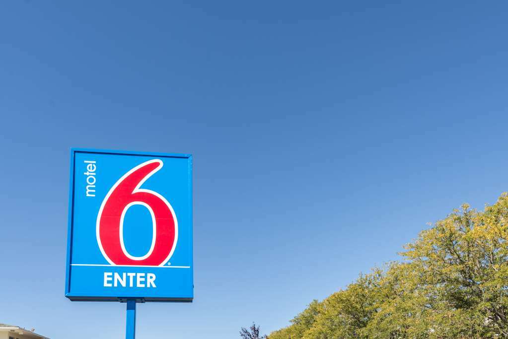 Motel 6-Reno, Nv - West Exterior foto